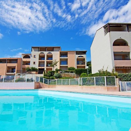 Apartment Le Domaine De La Gaillarde-17 By Interhome Les Issambres Exterior photo